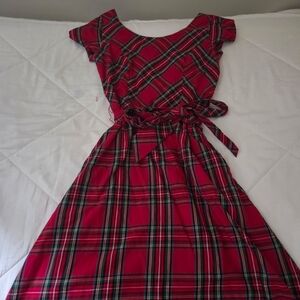 Elegant Red Plaid Midi Dress